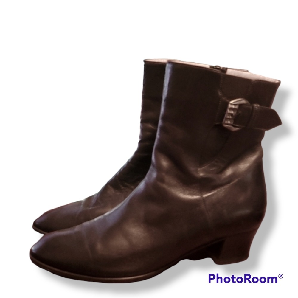 Valleverde Black Leather Booties with Buckle